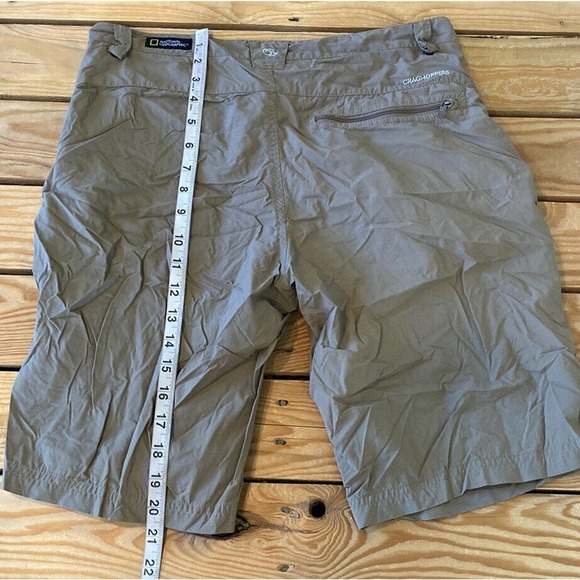 Craghoppers Zip Pocket Shorts Size 32 Men’s Khaki - Picture 7 of 10